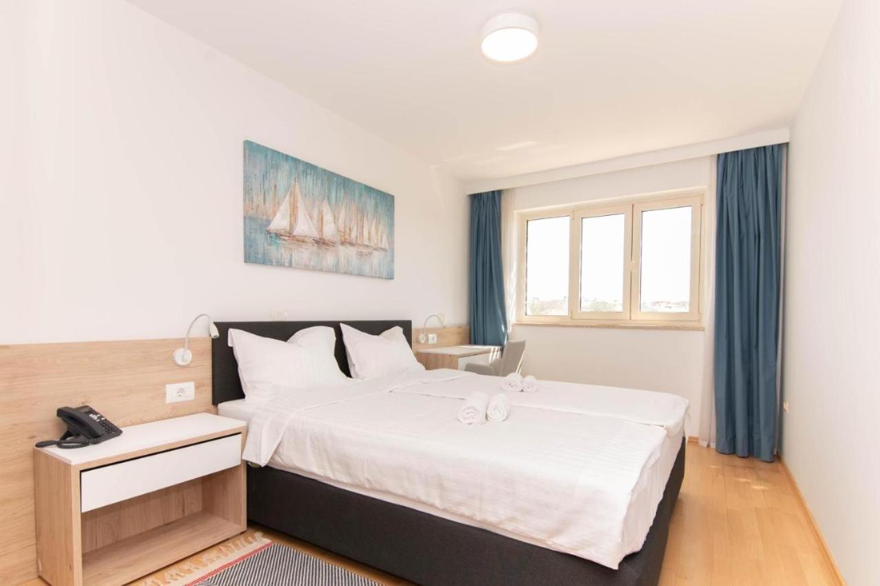 The Garden Palace Umag By Locap Group エクステリア 写真